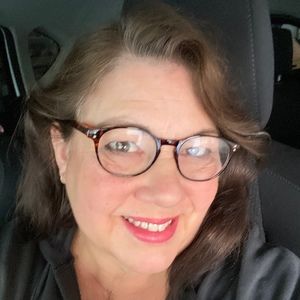 Meet your Posher, Anne